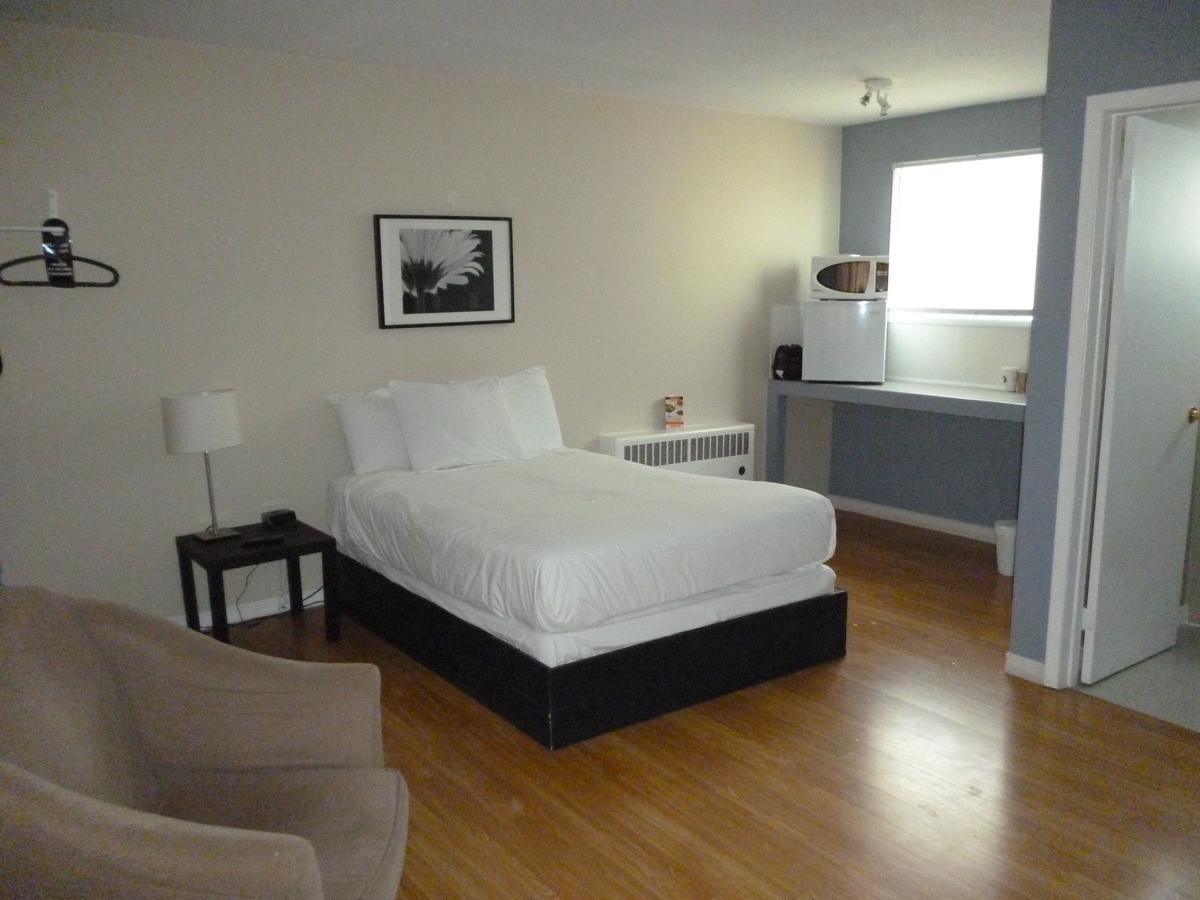 Wheel Inn Motel New Liskeard Pokoj fotografie