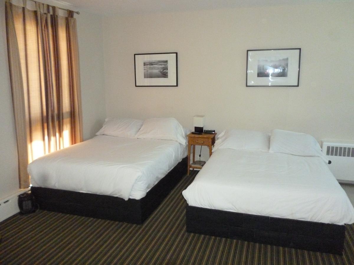 Wheel Inn Motel New Liskeard Pokoj fotografie